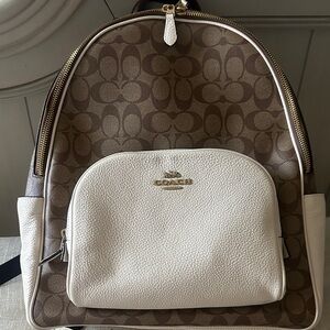 Coach Court BackpackSignature Brown and White